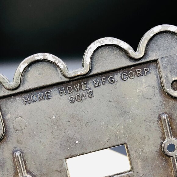 Vintage Home Hardware Ornate Brass Double Toggle Switch Metal Cover Plate - Picture 6 of 10